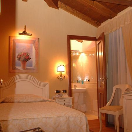 Albergo Da Nando Mortegliano Екстер'єр фото