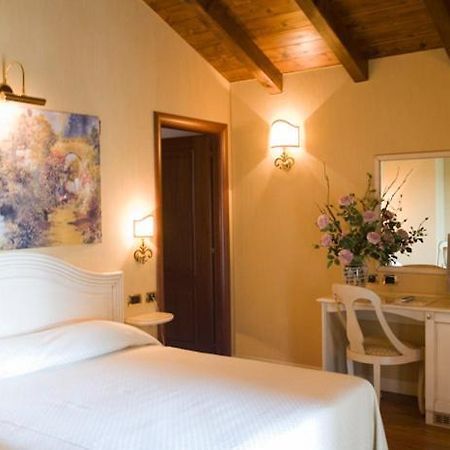 Albergo Da Nando Mortegliano Екстер'єр фото